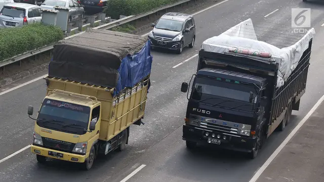 Pemprov DKI Jakarta Batasi Operasional Truk di Tol Lingkar Luar