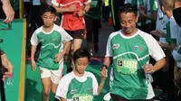 Milo Jakarta International 10K kategori Family Run mengambil lokasi di area Kuningan, Jakarta ini diikuti oleh ribuan anak usia 6 hingga 12 tahun.