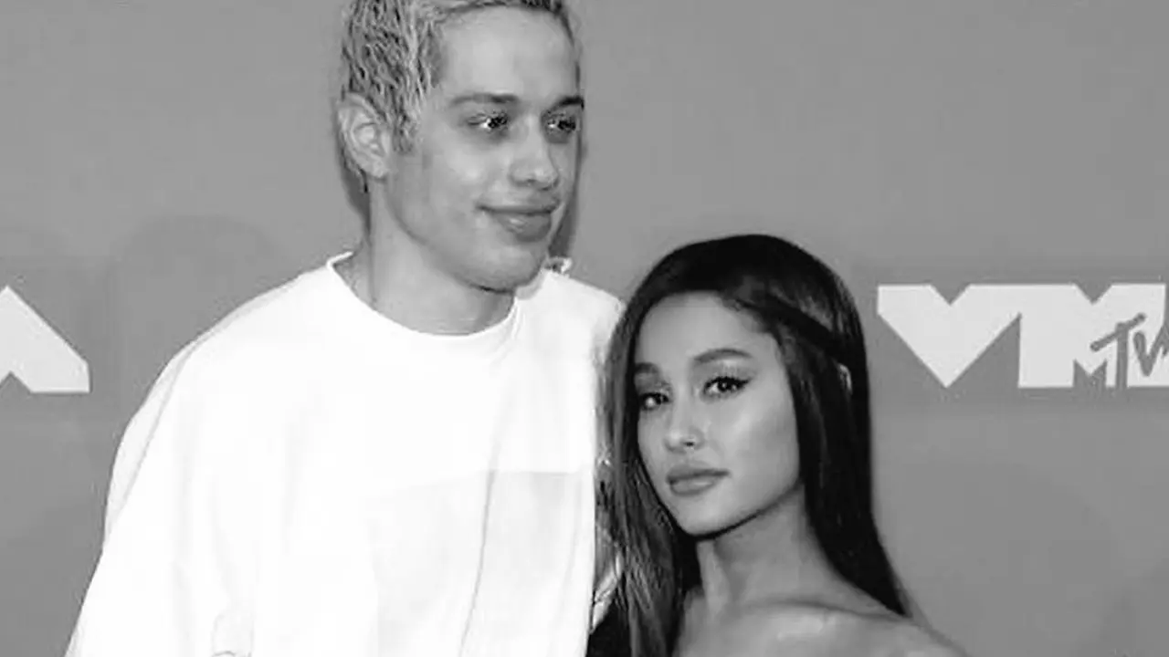 Ariana Grande - Pete Davidson