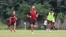 Jordi Amat pada saat sesi latihan Persija Jakarta yang bertempat di Persija Training Ground, Bojongsari, Rabu (5/11/2025).