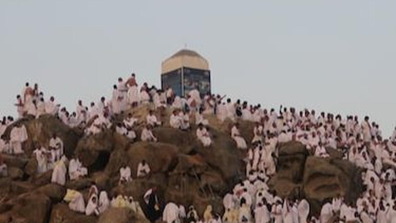 Keutamaan Hari Arafah, Waktu Disempurnakannya Agama