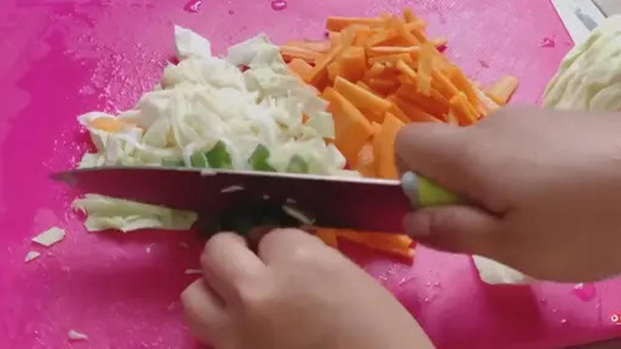 Tips Membuat Bakwan Sayur Renyah Tanpa Banyak Minyak, Ini Caranya