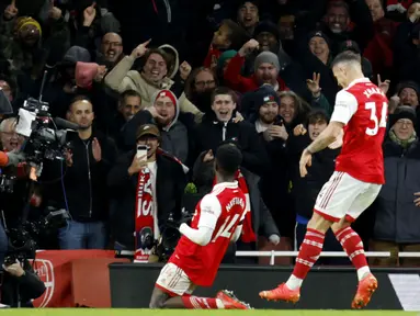 Arsenal sukses menaklukkan West Ham United pada laga pekan ke-17 Premier League 2022/2023 di Emirates Stadium, Selasa (27/12/2022). (AP Photo/David Cliff)
