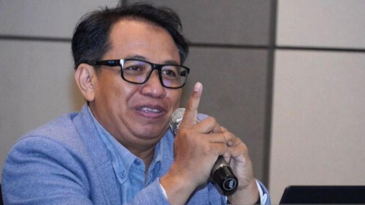 Sebagai seorang akademisi yang kerap meneliti interaksi umat lintas agama, Suhadi mengaku menemukan umat kristiani ikut membangunkan tetangga beragama islam dengan jarak rumah cukup dekat ketika waktu sahur datang.<br>