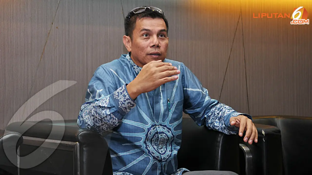 hinca-panjaitan-130928b.jpg