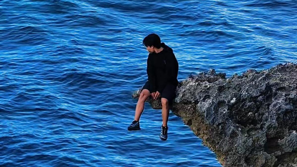 Spot Karang Pantai Pink Lombok Timur Mendadak Viral, Disebut Mirip Cover Album SZA  #Lifestyle