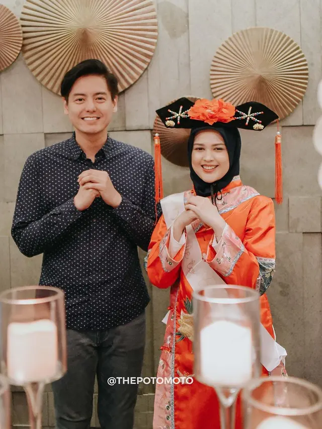 8 Momen Hangat Bridal Shower Cut Meyriska dan Roger Danuarta Bersama Sahabat
