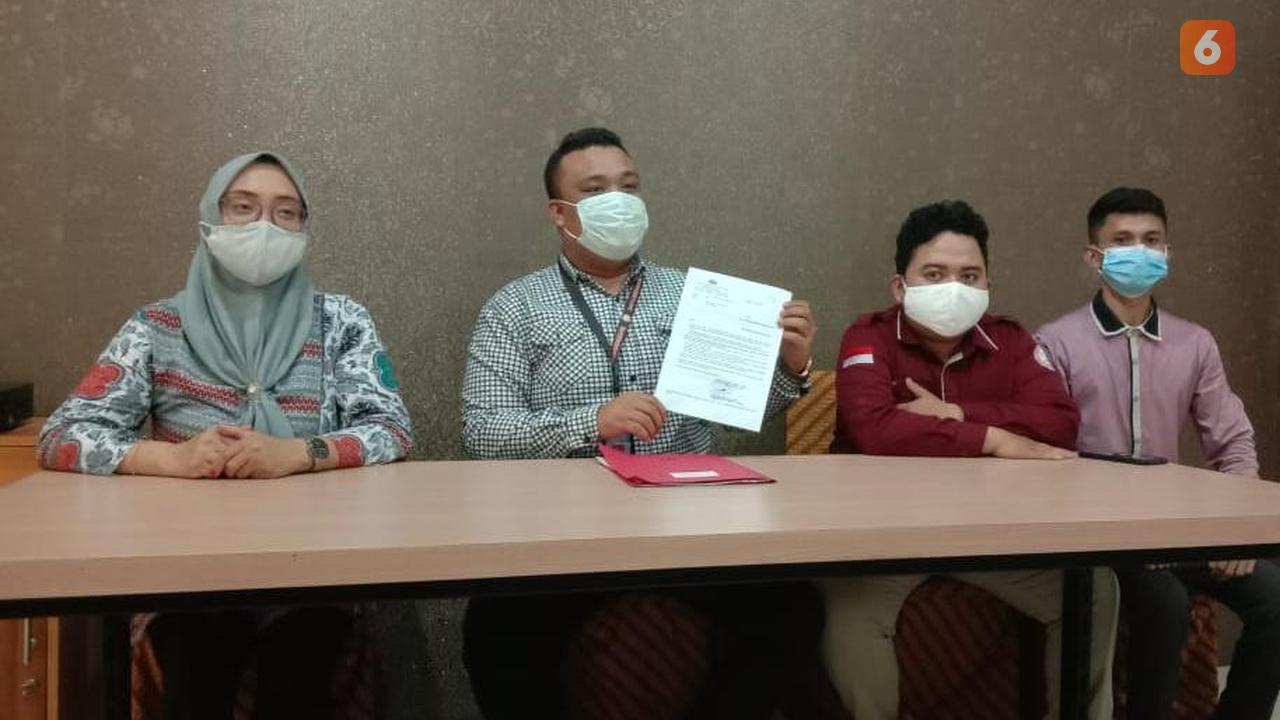 OBH Yadikdam Gelar Konfersi Pers terkait perkembangan kasus oknum dosen Gorontalo (Arfandi Ibrahim/Liputan6.com)