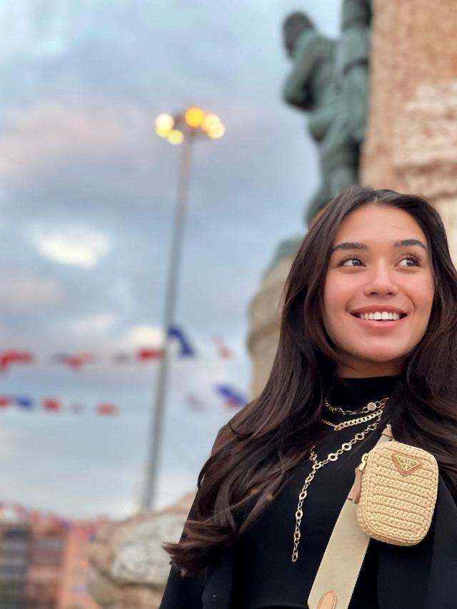 7 Potret Lula Lahfah, Selebgram yang Dituding Khianati Mendiang Laura Anna