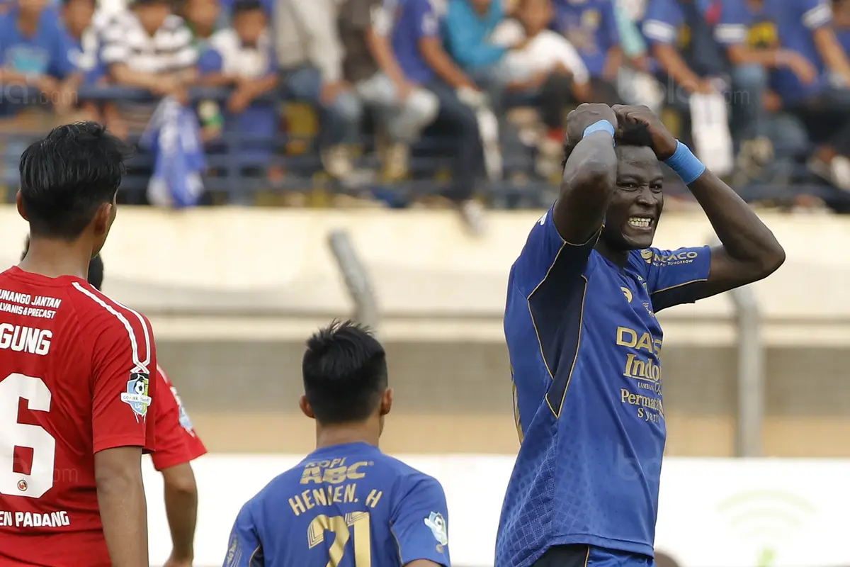 Ezechiel Ndouasel