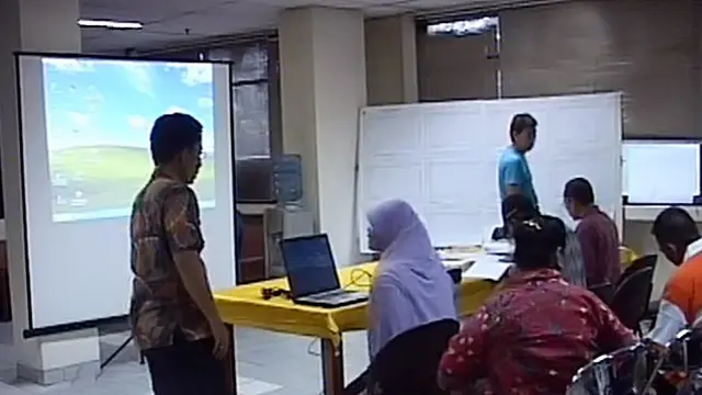 Rekapitulasi Surat Suara di Tingkat Kelurahan