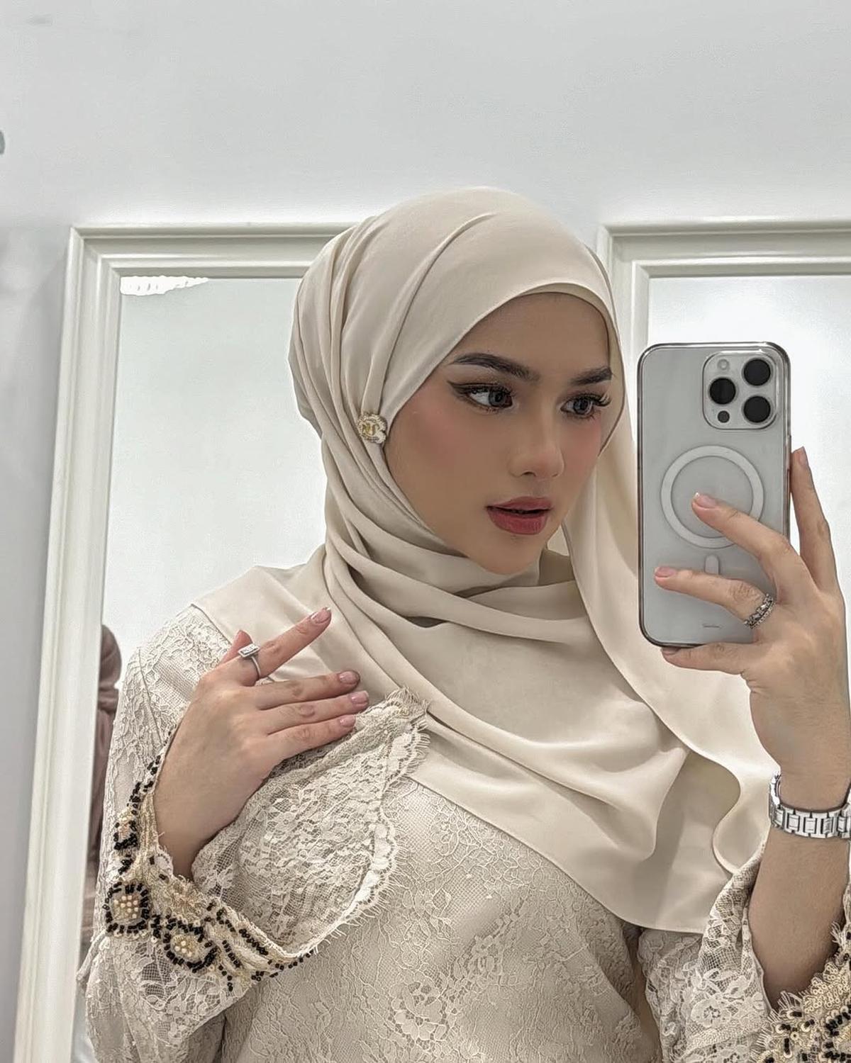 Potret Cantik Davina Karamoy di Malaysia, Banjir Pujian Warganet
