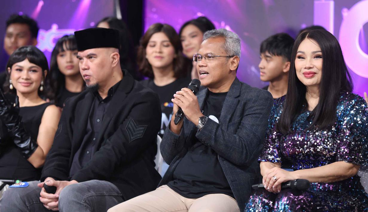 Deputy Director Programming SCTV, Banardi Rachmat (kedua kanan) saat memberi keterangan terkait peluncuran ajang pencarian bakat The Icon Indonesia di SCTV Tower, Jakarta, Senin (6/4/2026). (Kapanlagi/Budy Santoso)