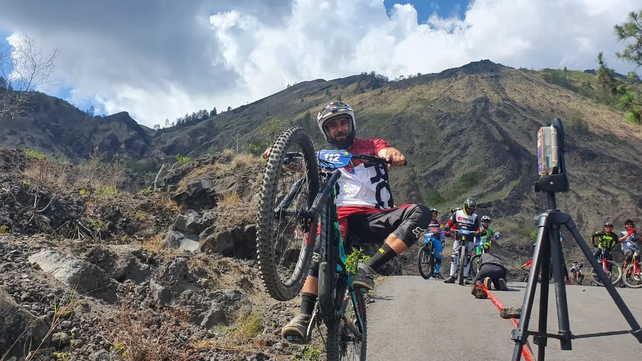 Bali Gravity Enduro World Series Qualifier