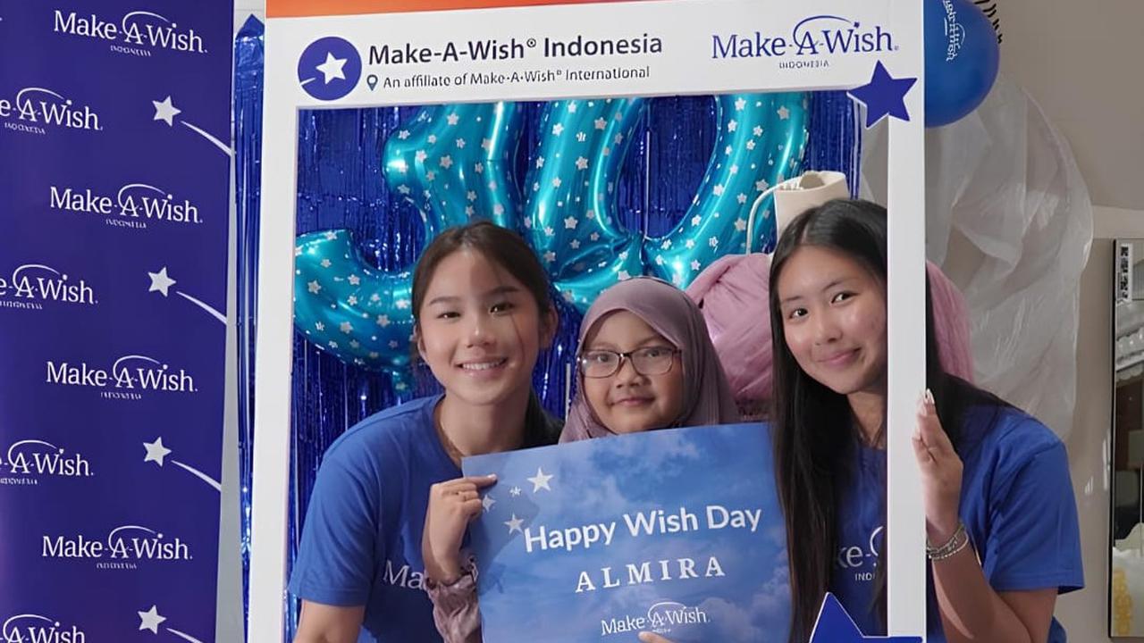 Almira, Chelsea, dan Joell.