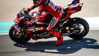 Jorge Lorenzo Nilai Marc Marquez Kini Mirip Dirinya: Lebih Halus dan Sangat Presisi
