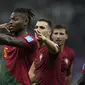 Pemain Portugal Rafael Leao&nbsp;berselebrasi setelah mencetak gol keenam timnya&nbsp;dalam pertandingan babak 16 besar Piala Dunia 2022 melawan Swiss di&nbsp;Lusail Iconic, Lusai, Qatar, Rabu, 7 Desember 2022. Portugal menang 6-1. (AP Photo/Alessandra Tarantino)