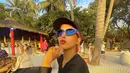 Tampil stylish saat jalani liburan, keseruannya dalam liburan ini banyak disorot netizen. Dengan penampilannya yang berambut merah ini Tasya Farasya disebut seperti Ariel dalam film Disney. (Liputan6.com/IG/@tasyafarasya)