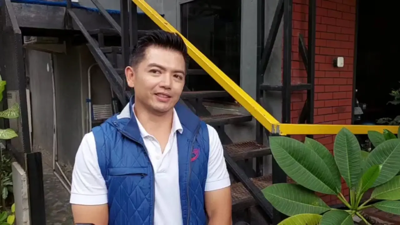 Nicky Tirta