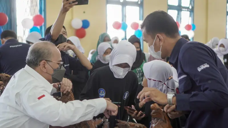 Edukasi Cinta Rupiah ke Pelajar SLB Palembang ala Bank Indonesia