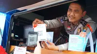 Cara Praktis Bayar SIM dan SKCK di Polrestabes Surabaya (Dian Kurniawan / Liputan6.com)