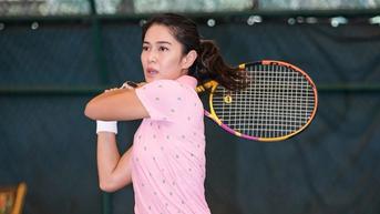 FOTO: Deretan Aksi Dian Sastrowardoyo Main Tenis, Dibilang Mirip Maria Sharapova