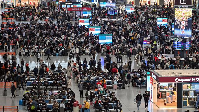Migrasi Tahunan Warga China Jelang Tahun Baru Imlek