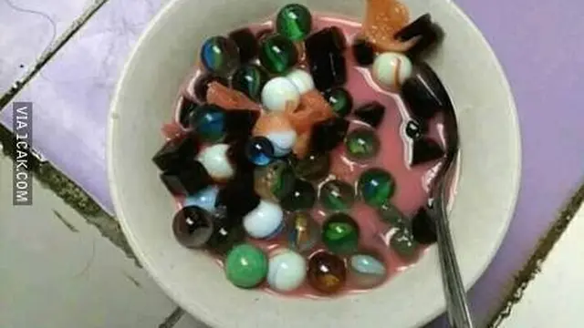 Efek Berpuasa, 6 Benda Ini Terlihat Seperti Minuman Segar
