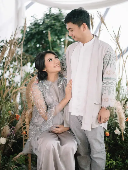 (Instagram/anissaaziza)