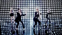 Lagu milik 2NE1 bertajuk I Am The Best tetap dilirik penikmat musik dengan banyak penonton di situs berbagi video YouTube.