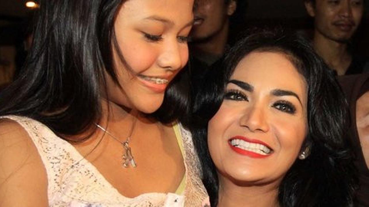 Ashanty dan Krisdayanti sama-sama bikin status yang meneduhkan