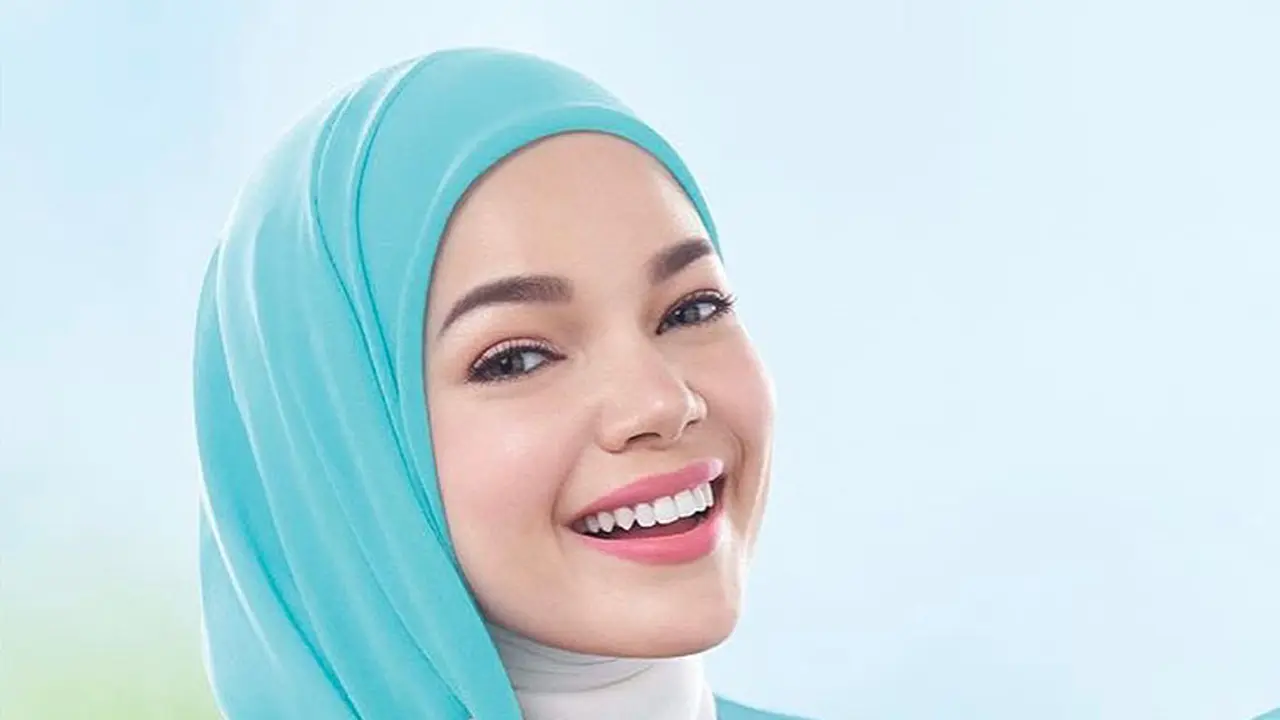 [Bintang] Dewi Sandra