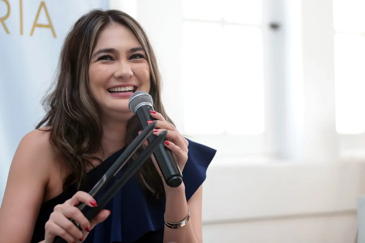[Bintang] Luna Maya