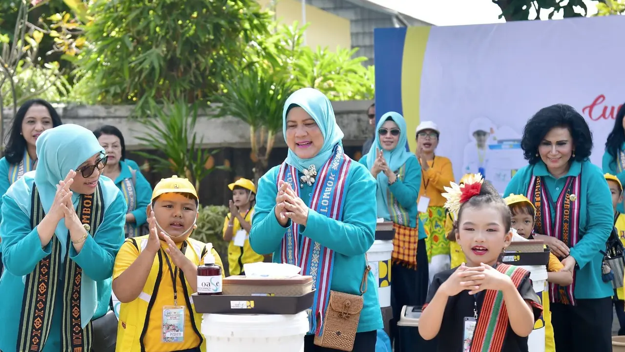 Dukung Program Merdeka Belajar, OASE KIM Gelar Lokakarya Membaca dan Bercerita Bersama Ibu Negara di NTB