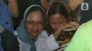 Rizal Ramli dimakamkan satu liang lahat dengan istrinya Herawati Moelyono yang meninggal pada 2006. (Liputan6.com/Herman Zakharia)