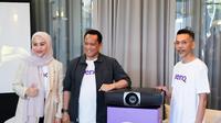 Erlina Dyah Listyowati, Andryanto C. Wijaya, Julian Chen