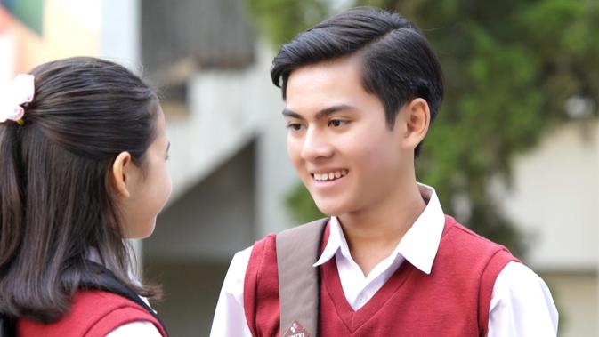 LIVE Streaming SCTV Sinetron Dari Jendela SMP Episode Ke ...