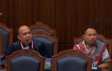 Momen Vicky Prasetyo Telat Datang Sidang MK Sampai Ditegur Hakim