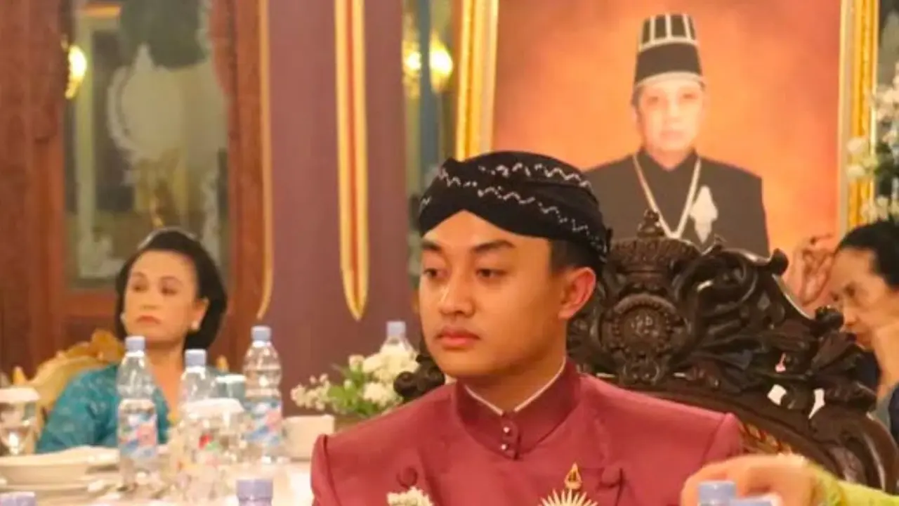 Profil Pangeran Solo KGPAA Hamangkunegoro Viral, karena Unggahan Kontroversial