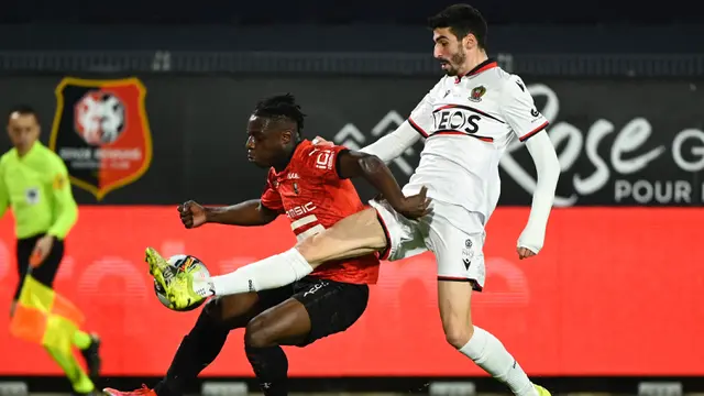 FOTO: Nice Kalahkan Tuan Rumah Rennes 2-1 - Jeremy Doku; Pierre Lees-Melou
