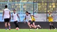 Latihan Arema FC jelang lawan Persib Bandung (Liputan6.com / Rana Adwa)