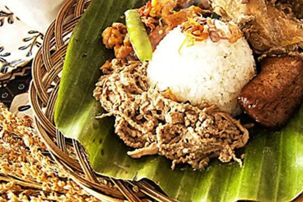 10 Kuliner Khas Jogja yang Terbukti Mampu Membakar Selera