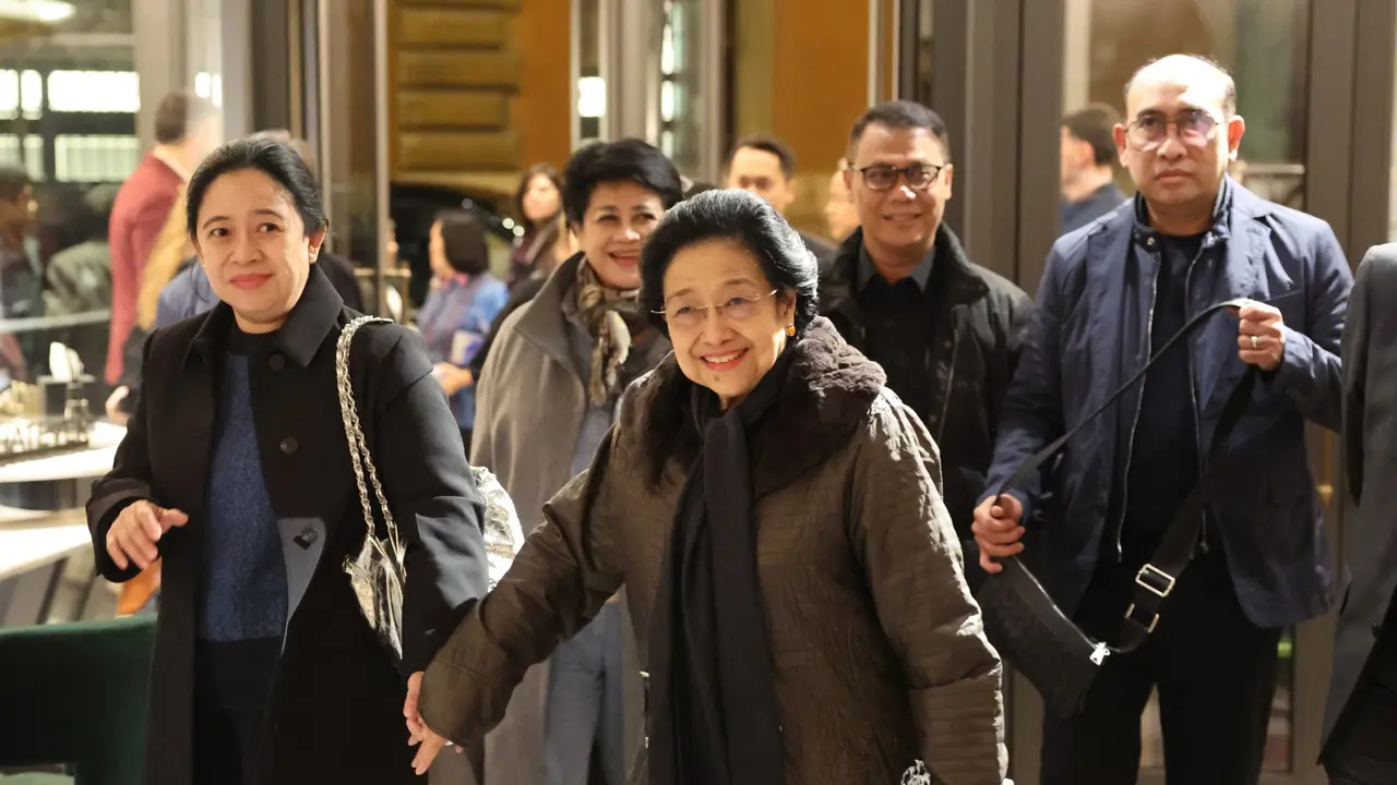Presiden Kelima RI Megawati Soekarnoputri tiba di Roma, Italia pada Jumat (31/1/2025) malam waktu setempat didampingi puteranya M. Rizki Pratama dan puterinya yang juga Ketua DPR RI Puan Maharani.