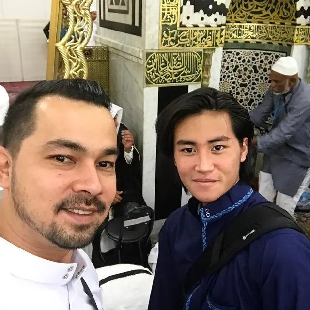 6 Momen Kebersamaan Sultan Djorghi dan Anak Sambungnya, Penuh Kehangatan