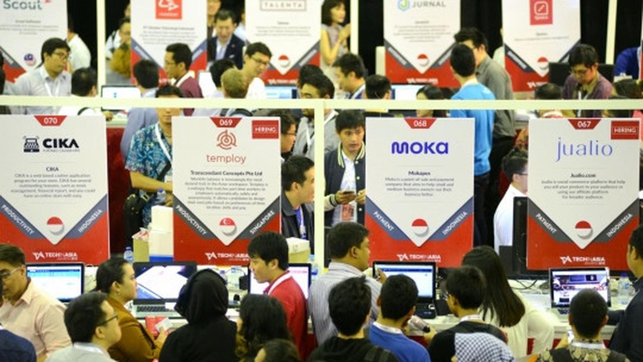 Mengunjungi gelaran Tech in Asia 2015 di Balai Kartini