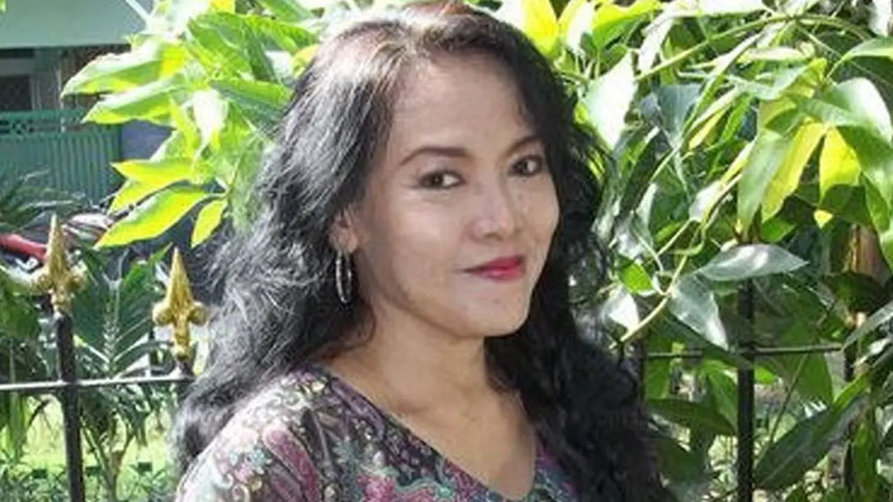 [Bintang] Rina Lidya Rawit Srimulat