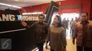 (ki-ka) Direktur Utama PT BRI Asmawi Syam, Menteri BUMN Rini Soemarno, Komisaris Utama BRI Mustafa Abubakar saat hadir untuk meninjau stand UMKM Digital Solution di JI Expo Kemayoran Jakarta, Sabtu (17/12). (Liputan6.com/Faizal Fanani)