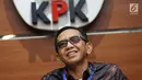 Kepala Biro Humas BPK Yudi Ramdan Budiman saat memberikan keterangan terkait dugaan suap auditor BPK di Gedung KPK, Jakarta, Jumat (22/9). KPK menahan SY yang diduga menerima suap motor Harley Davidson. (Liputan6.com/Helmi Fithriansyah)
