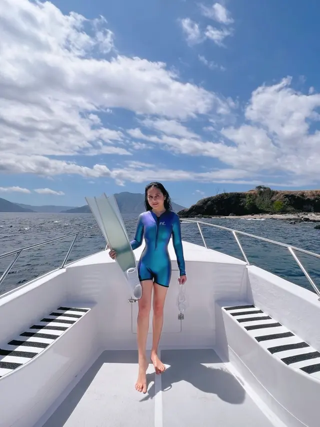 Prilly Liburan di Pulau Alor
