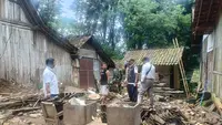 Dihantam Cuaca Ekstrem, Rumah Lansia di Situbondo Rata dengan Tanah